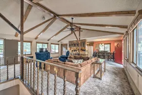 14 Mi to Ski Apache: Ruidoso Home w/ Deck & Grill! - Image 4