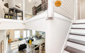 Highlands Lookout-3BR 3.5BA-Walk to Tons +Parking - Image 3