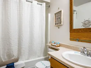 Beachfront, pool, king bed, hot tub JL1107 - Image 4