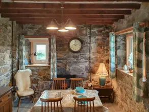 Stag Cottage - Image 4