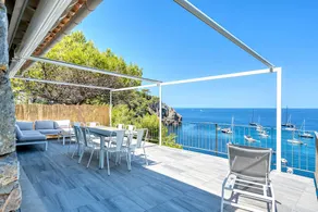 Idyllisk lille feriehus med fantastisk havudsigt og direkte adgang til Cala Deia - Image 3