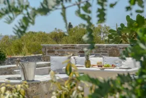 Villa Anthemion Naxos with outdoor jacuzzi - Image 4