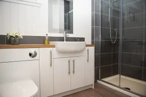 Super King Lodge-Sleeps 2-HotTub-Sea View - Image 3