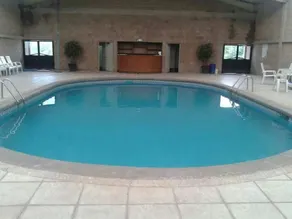 Aventurina Honeymoon Cabin - Image 4