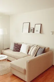 Creative, Modern, Bright Getaway - Image 3