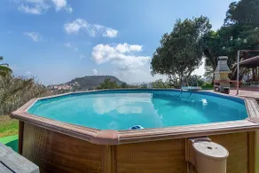 Casa adatta alle famiglie con griglia, giardino e piscina privata | Vista sul giardino - Image 3
