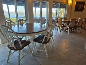 Expansive 8BR Getaway in Beautiful Rosevears - Image 5