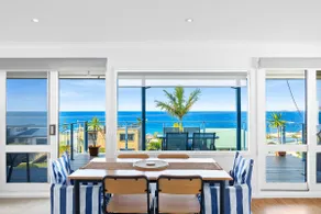 45 Hillside Cres Beach House - Image 5