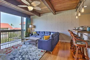 Kona Condo w/ View, Walk to Beach & Restaurants - Image 5