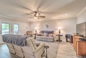 Waterfront Lake Sinclair Home w/ Boat Dock! - Image 5