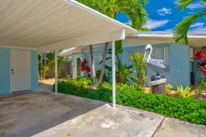 P38 - Charming 1 bedroom, waterfront duplex with p - Image 2