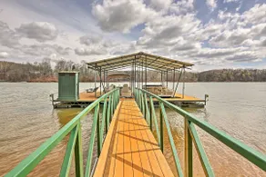 Lake Hartwell Lodge w/ Dock, Theater + Hot Tub! - Image 2