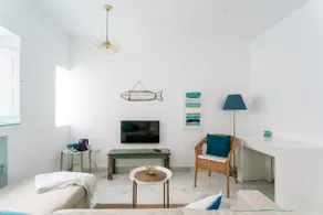 Fantastic penthouse in the old town by the beach - Image 4