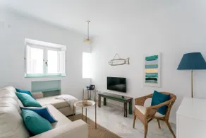 Fantastic penthouse in the old town by the beach - Image 2
