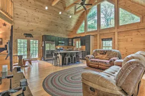 Palmerton Cabin w/ Game Room ~ 5 Mi to Blue Mtn - Image 4