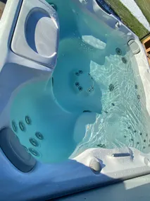 Luxury Waterfront KING Studio w/Hot Tub - Image 4