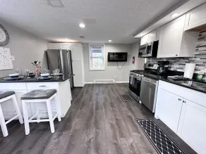 100% renovated House 8 minutes to downtown - Image 2