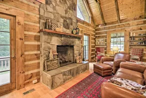 Creekside Berkeley Springs Cabin on 35 Acres! - Image 4