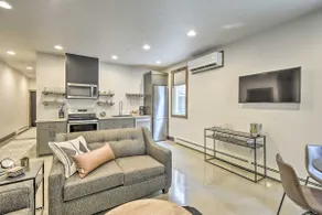 Elkhart Lake Townhome - 20 Mi to Sheboygan! - Image 4