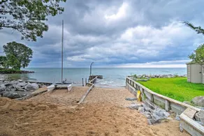 NOVO! Lake Huron House w / Grill + acesso à praia! - Image 2