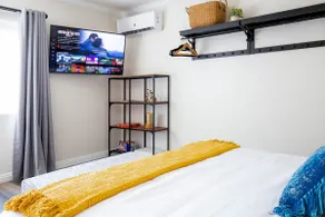 Cozy 1BR Nook + Parking + Near DTLA #TravelSGV - Image 2