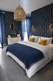 Attraente villa accogliente e familiare con piscina riscaldata, idromassaggio e giardino | Ideale per lavorare da remoto - Image 3