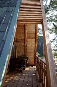 Child-friendly cottage with sauna, terrace & jacuzzi | Garden view - Image 3