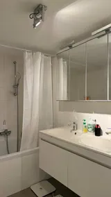 Private room | Close to Royal Palace of Brussels - Image 5