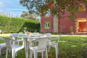 Family-oriented cottage with terrace, BBQ & garden | Garden view | Close to the beach | Pets are welcome - Image 5