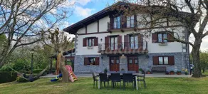 Cottage with garden | Garden view - Image 3