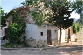 Cottage with barbecue, garden & terrace | Garden view - Image 2