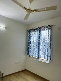 Dedicated room with garden - Image 5