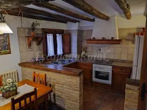 Family-friendly wonderful cottage with garden, terrace & BBQ | River view | Pets allowed - Image 5