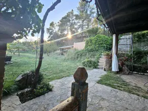 Cottage with terrace, barbeque & garden | River view - Image 4
