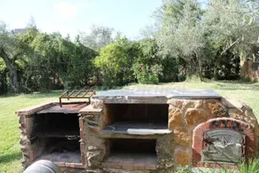Cottage with garden, terrace & pool | Mountain view - Image 4