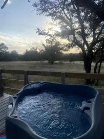 Eco-Friendly Cabin with Private Hot Tub for a Relaxing Getaway near Dallas, Texas - Image 5