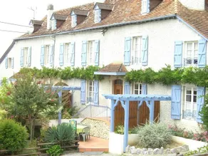 Gite with pool, garden & barbeque - Image 2