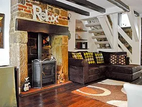 Child-friendly nice cottage with garden - Image 3