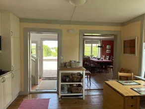 Holiday home with BBQ | Lake view - Image 4