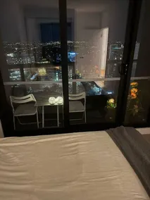 Agréable chambre privée avec piscine | Parfaite pour le travail à distance - Image 5