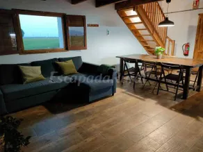 Pleasant cottage with garden, BBQ & terrace | Nature view | Pets allowed - Image 2