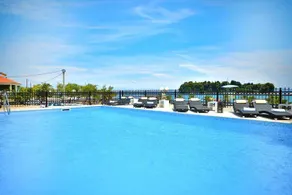 Children-friendly holiday apartment with garden & pool | Sea view | Dogs allowed - Image 3