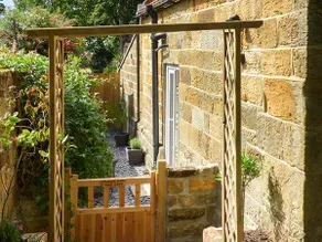 Cottage con giardino - Image 2
