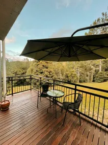 Sleek Uki Accommodation in the Tweed Hinterland Ideal as a Couples Retreat, NSW - Image 3