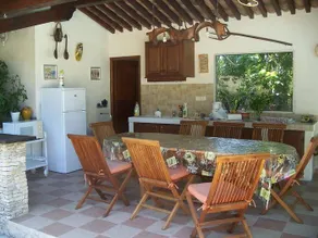 Villa entièrement équipée avec piscine privée, jardin et barbecue | Avec animaux autorisés - Image 4