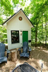 Sweet Tiny House Nestled Among the Towering Trees in Alabama - Image 2