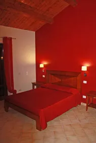 Terre Rosse di Massadita: Camera 2 - Image 2
