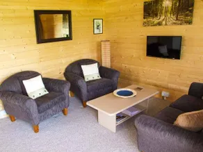 Family-friendly lovely cottage with garden | Pets are welcome - Image 3