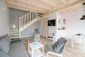 Holiday home with terrace, large garden - Image 2