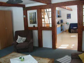 Holiday apartment with terrace & garden - Image 4